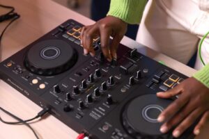 PIONEER